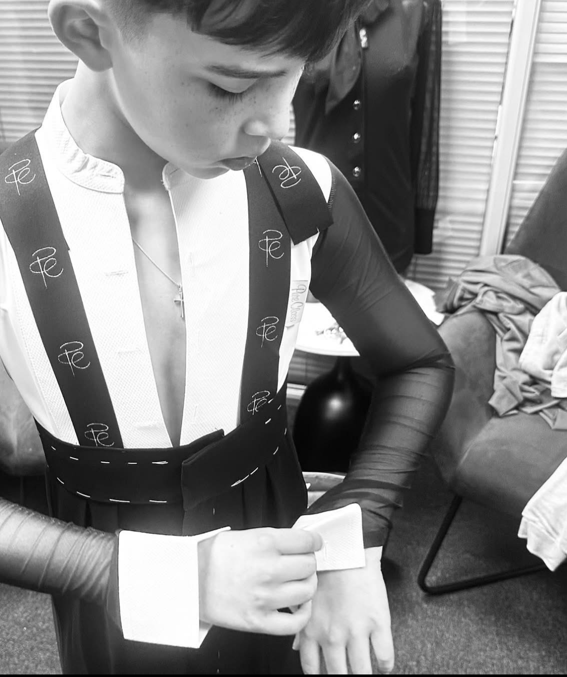 Junior tailsuit fitting.