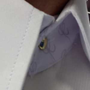 DETACHABLE SATIN COLLAR